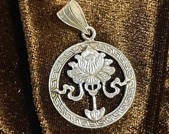 Exquisite Lotus Blossom:(Silver Pendant of Auspicious symbol) (T1102-004.5)