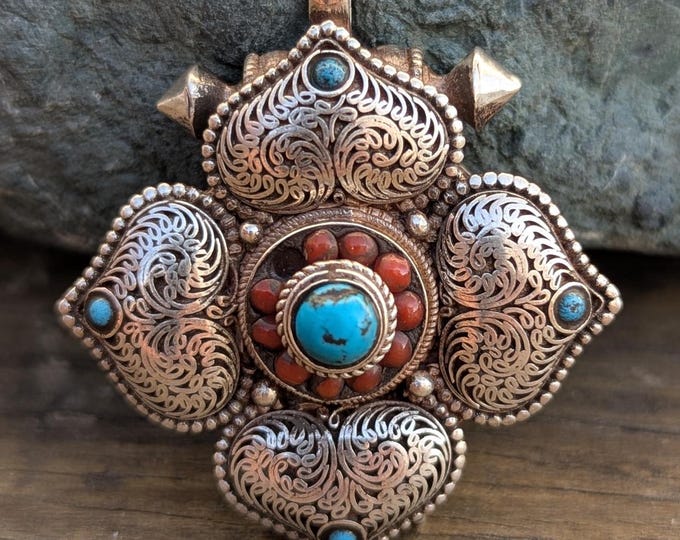Tibetan Woman’s Amulet Box Necklace (Ga’u)Turquoise 925 Sterling Silver Pendant. (T1101-006.8)