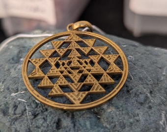 Handmade Brass Sacred Geometry Pendant 4 cm. pd 122