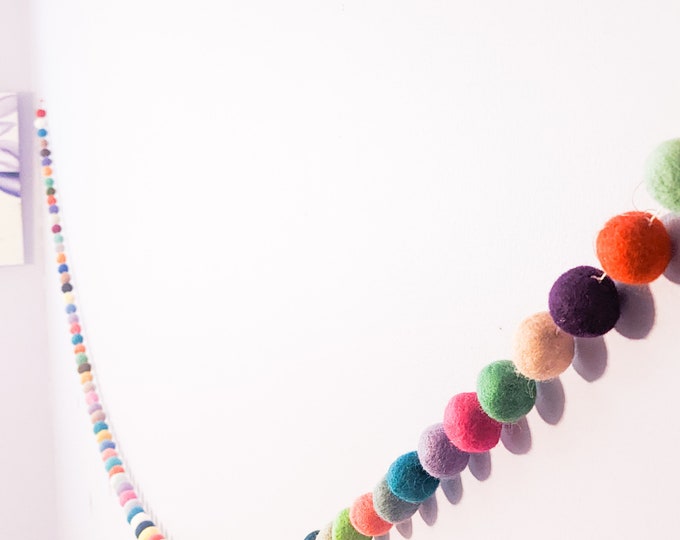 Colorful Felt Ball Garland, 2.5cm Wool Pom Poms, 10ft