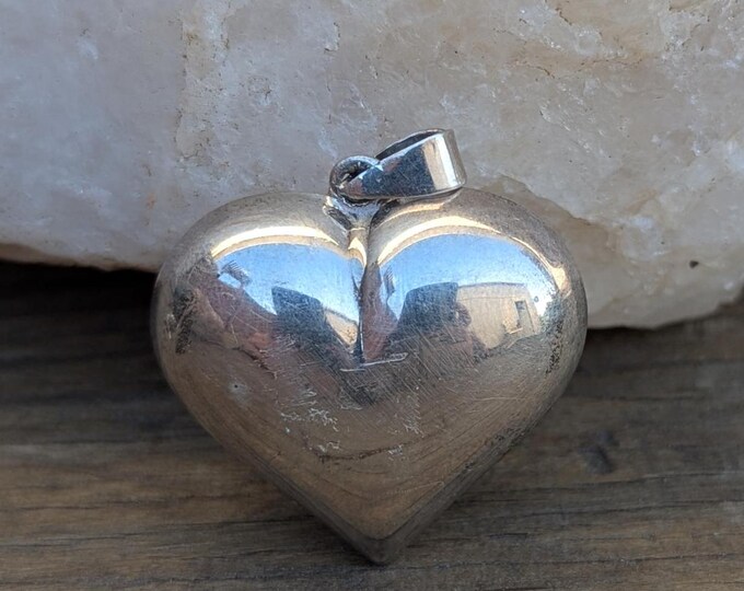 Handmade Vintage silver Heart pendant (p6-039)