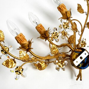 1980s large wide Italian gilt Florentine wall lamp with three sockets image 11