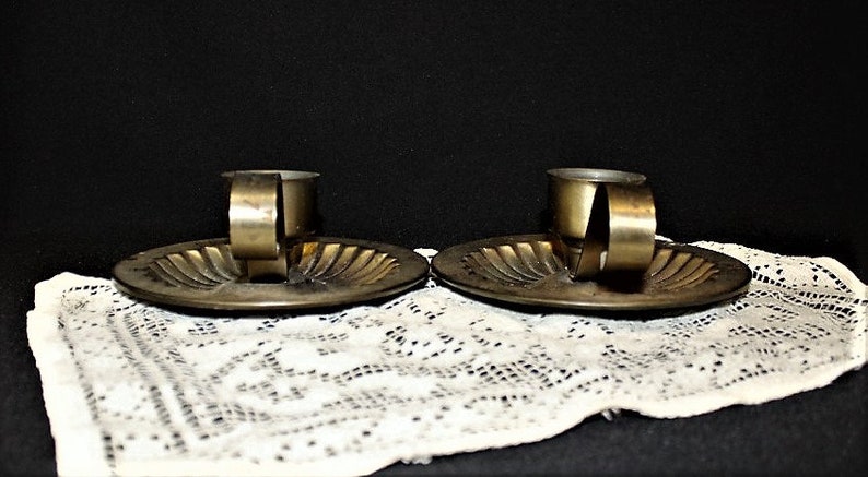 Vintage Metal CHAMBER CANDLESTICK Holders-Aged Patina-Taper Candle-Finger Handle-Country Bedroom Candle Dish-Orphaned Treasure-P012519D