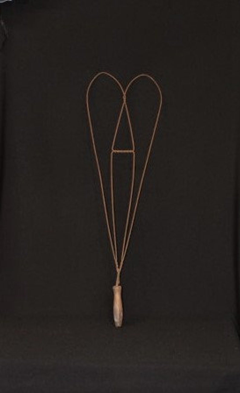 VICTORIAN RUG BEATERFree Form HeartPrimitive Rug Cleaning Etsy