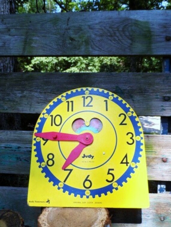 JUDY CLOCK Judy Intructo Round Faced Clock with Turning Etsy