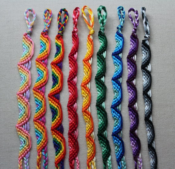 Custom Candy Stripe Friendship Bracelets, Colourful Woven String Bracelets  -  Denmark