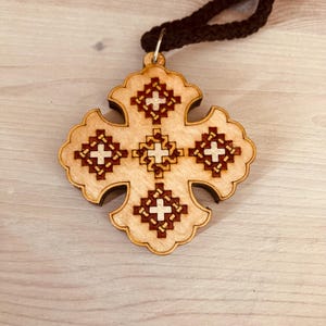 Iota Brust Koptisches Kreuz