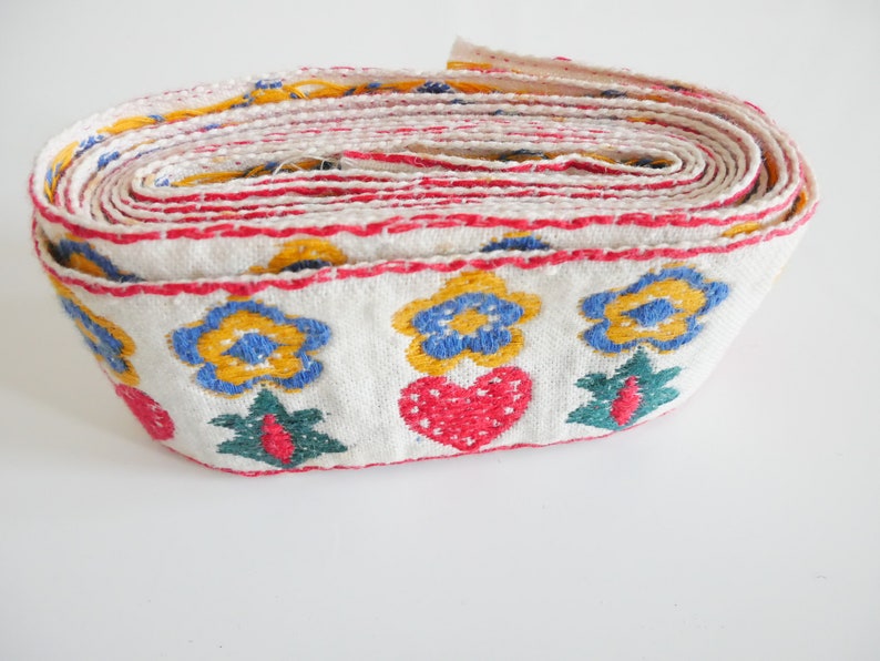 embroidered flowers hearts... Ancient ribbon