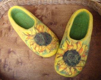 Felt Slippers Women  Wool Home Shoes with Sunflowers