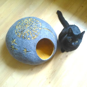 Cat bed/cat cave/cat house/Gray with yellow/ felted cat cave with dandelion dekor/Exclusive cat house image 3