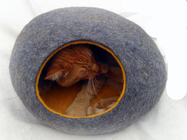 Cat bed/cat cave/cat house/Gray with yellow felted cat cave/ any colors . image 1