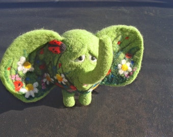 ELEPHANT OOAK - needle-felted toy -gift