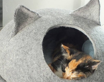 Cat bed/cat cave/cat house/Gray with light Gray  felted cat cave/ any сolors