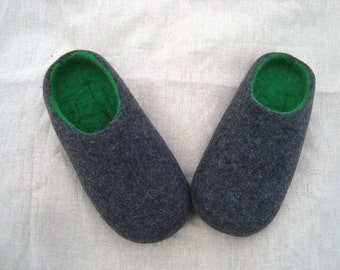 Felt Slippers Men  Wool Home Shoes Dark Gray with Green