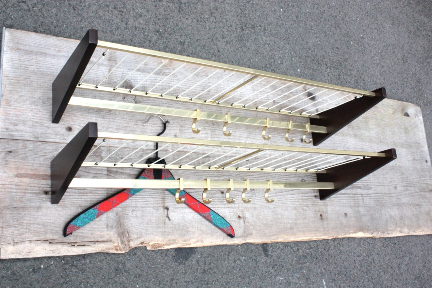 1 armoire neuve old stock, armoires murales NOS, armoires de couloir, patères, vintage allemand