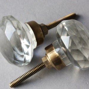 2. Choice -50% || 8 door knobs &quot;diamond&quot; glass || t.e. the glass is not straight on the metal