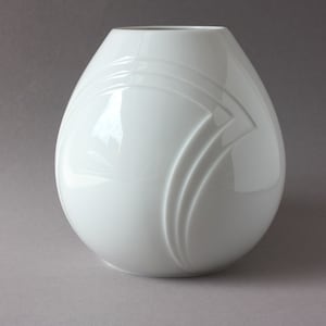 AK Kaiser vase, white vase Vintage, porcelain vase