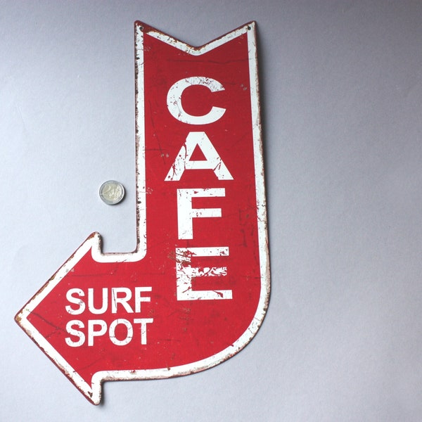 Cafe Surf Spot Schild Pfeil Shabby, Wegweiser Hinweisschild Metallschild Vintage Stil, rustikales Türschild, Beschilderung nostalgisch rot