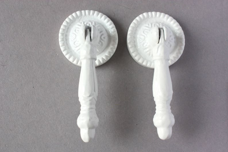 1 romantischer Knauf weiß Griff mit Scharnier beweglicher | Etsy