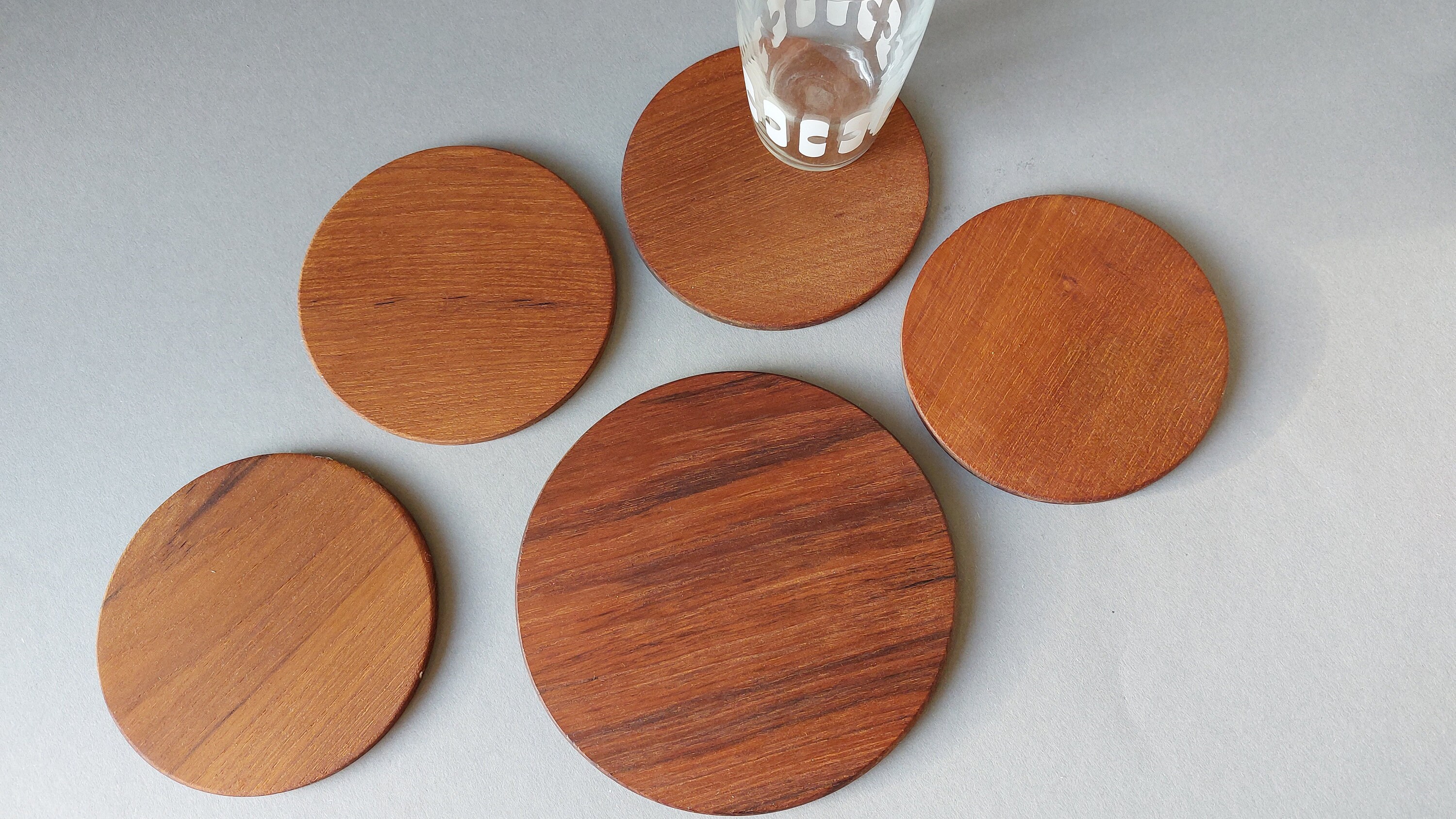 Teak coaster set of 5, trivet wood