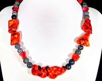 16 1/2" Orange howlite, black crackle agate & artglass necklace