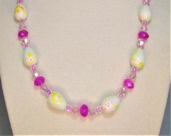 18” (“EGGCELLENT”) Easter egg artglass bead necklace