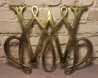 Brass Hot Plate Metalcrafters Brass Cypher Trivet William and Mary Williamsburg Brass Typography Virginia Calligraphy Metal Trivet