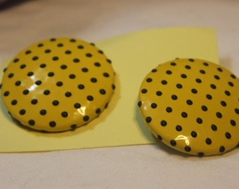 Vintage Polkadot Earrings Black And Yellow 1.50" Retro Earrings. Gift for her.