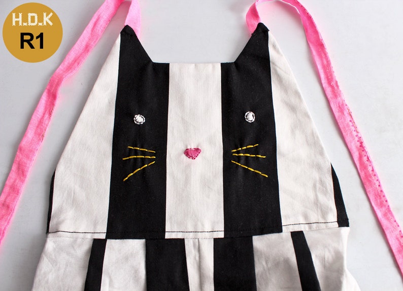 Kid's sewing pattern pdf, kid's romper / overalls with cat face, sizes 2T to 7T. image 3