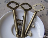 4 pcs of Antique Bronze Skeleton Key Pendants Charms HEAVY 28x78mm A169