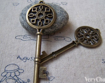 10 pcs of Antique Bronze Big Skeleton Key Pendants Charms 25x70mm A5643