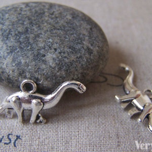 20 pcs Tibetan Silver Diplodocus Dinosaur Charms 12x27mm A4316