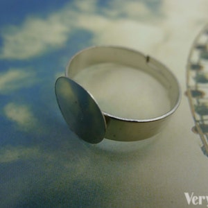 Pad Ring Base 10mm Pad Ring Base Silvery Gray Nickel Tone Adjustable Ring Set of 50 ...