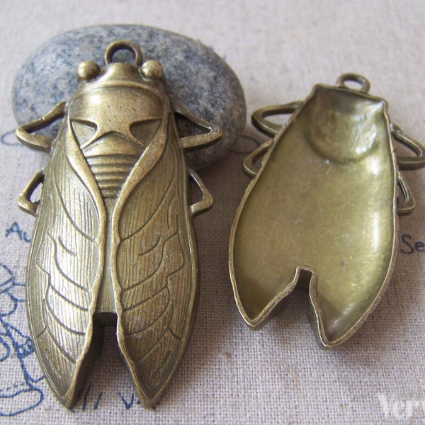 5 pcs Antique Bronze Huge Cicada Locust Bug Pendants 34x62mm A3607