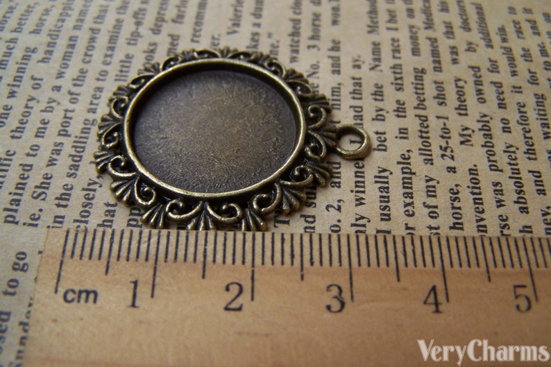 10 pcs of Antique Bronze Round Cameo Base Settings Match 20mm Cabochon A3524