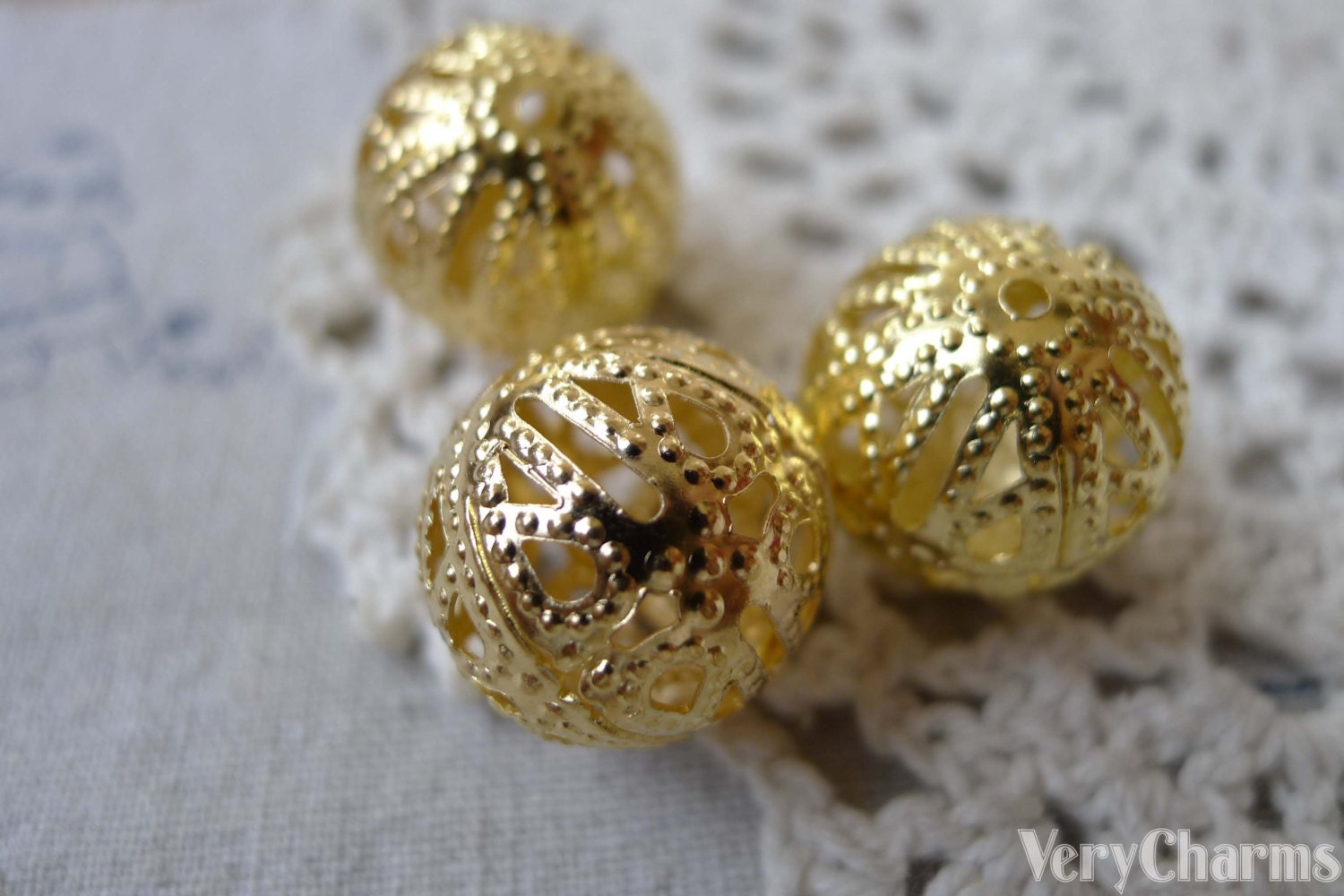 FILIGRANA GRANDE CON BUCO IN OTTONE - Il Paiolo Magico - Foto 5