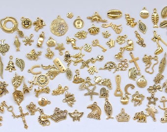 Antique Gold Fancy Charms Conjunto de estilos mixtos de 100 A206