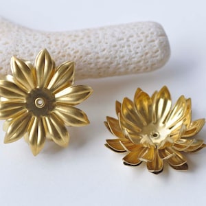 6 pcs Raw Brass Fancy Lotus Flower Beads Stamping Embellishments 13x28mm A510