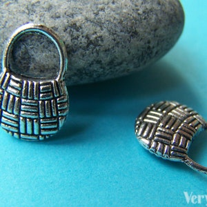 10 pcs of Antique Silver Basketweave Handbag Charms Pendants 11x16mm A2617