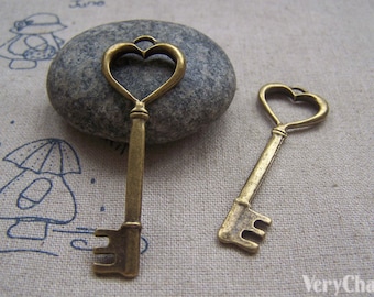 10 pcs of Antique Bronze Heart Skeleton Key Charms Pendants Huge Size 18x50mm A4586
