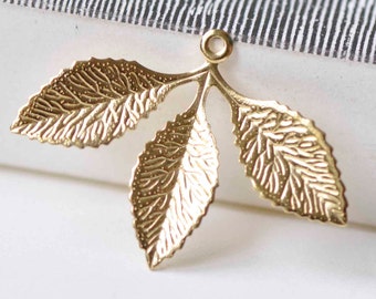 20 pcs Raw Brass Three Leaf Branch Charms Stamping Embellishments 23x31mm A8968