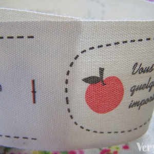 5.46 Yards (5 meters) Lovely Apple Camera Leaf Print Cotton Ribbon Label String A2535