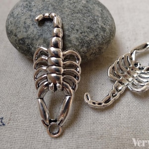 20 pcs of Antique Silver Scorpion Charms Pendants Double Sided 16x41mm A6042