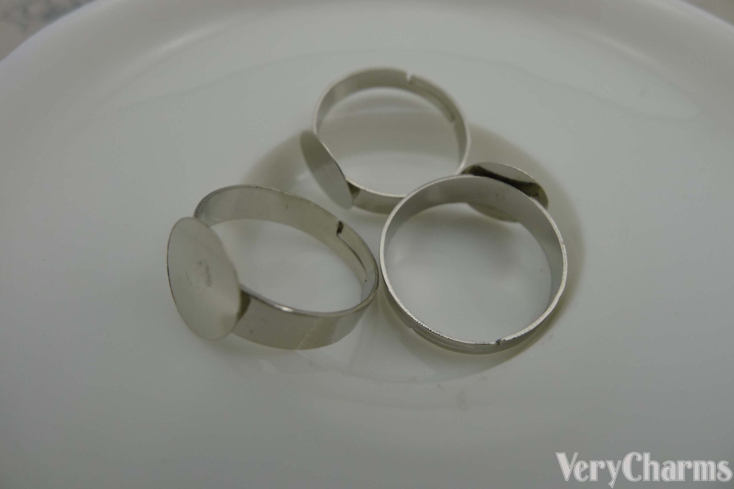 Pad Ring Base 10mm Pad Ring Base Silvery Gray Nickel Tone Adjustable Ring Set of 50 ...