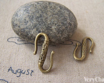 30 pcs Antique Bronze Textured S Hook Clasps 12x22mm A5230