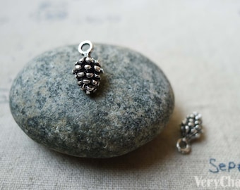 20 pcs of Antique Silver 3D Acorns Pinecones Charms Pendants 5x15mm A5584