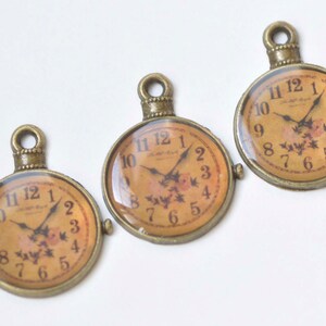 10 pcs Antique Bronze Enamel Clock Charms Size  20x25mm A7170