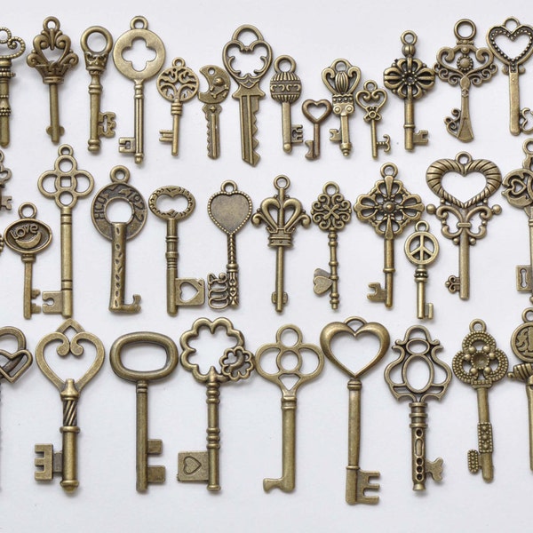 Antique Bronze Skeleton Key Charms Pendants Collection Mixed Style Set of 40 A8784