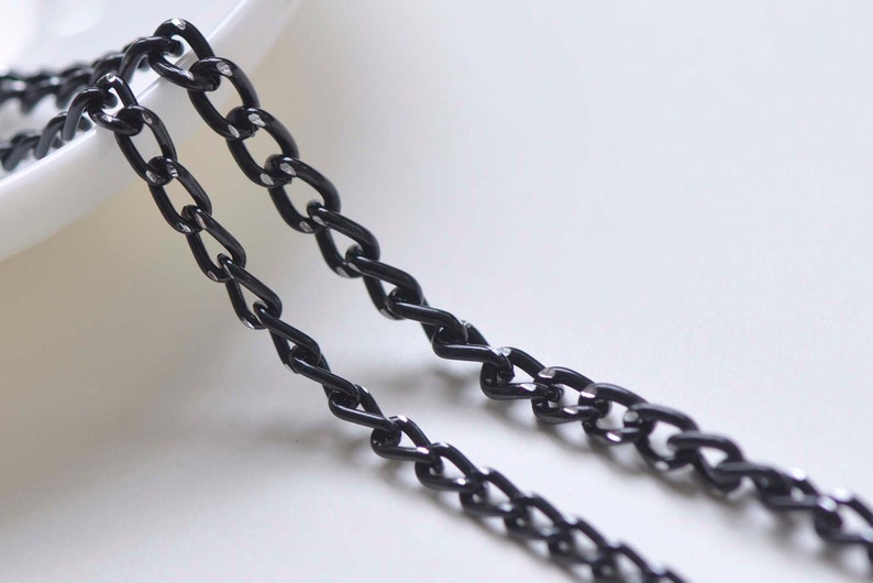 16.5 ft 5m E-Coating Black Aluminium Chunky Textured Curb Chain Handbag Strap Unsoldered Links 5x8mm A4087 image 1