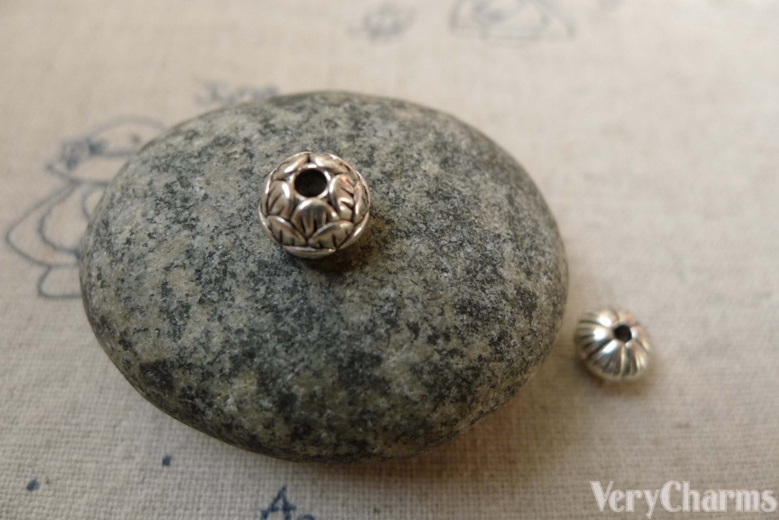 30 Pcs Antique Silver Round Lotus Flower Rondelle Beads 5x8mm A6236 - Etsy